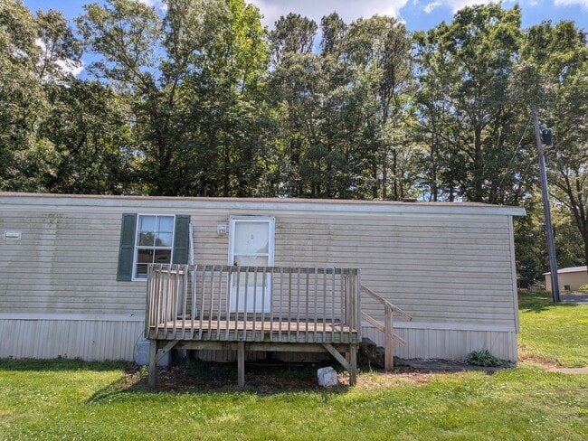 property at 2200 33rd St NE