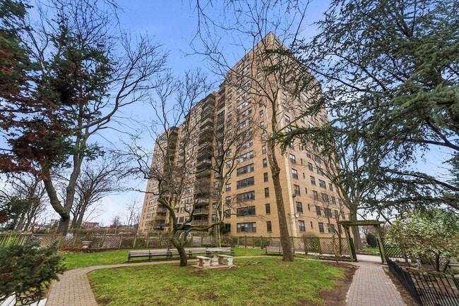 property at 201 St Pauls Ave