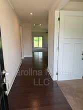 6 Larson Dr in Simpsonville, SC - Building Photo - Building Photo