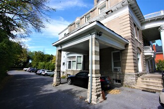 505 S Queen St in Martinsburg, WV - Building Photo - Building Photo