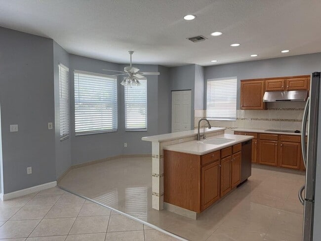 property at 1510 Running Oak Ln