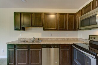 67 Old Stage Rd N in Lillington, NC - Building Photo - Building Photo