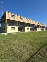 7101 Ridgewood Ave in Cape Canaveral, FL - Building Photo