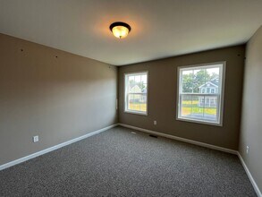 243 Woodridge Dr in Shippensburg, PA - Building Photo - Building Photo