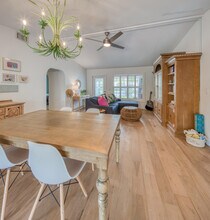 1218 N Ocean Breeze in Lake Worth Beach, FL - Foto de edificio - Building Photo