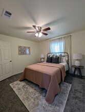 Chance's Court Apartments in Port Arthur, TX - Foto de edificio - Building Photo