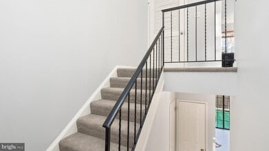 2017 Headlands Cir in Reston, VA - Building Photo - Building Photo