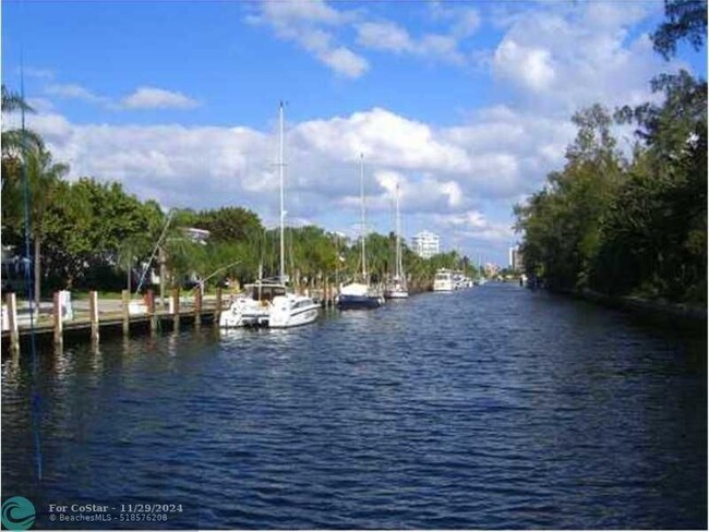 6317 Bay Club Dr in Fort Lauderdale, FL - Building Photo - Building Photo