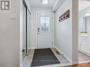 4082 Jefton Crescent in Mississauga, ON - Building Photo - Building Photo