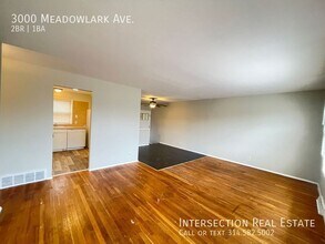 3000 Meadowlark Ave in Jennings, MO - Building Photo - Building Photo