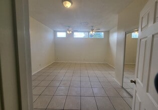 207 W King St, Unit A in St. Augustine, FL - Building Photo - Building Photo
