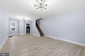 25 Lily St in Hamilton Township, NJ - Building Photo - Building Photo