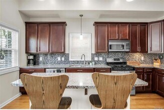 185 York St in Buffalo, NY - Building Photo - Building Photo