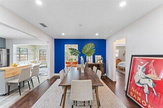 2311 SW 2nd St in Miami, FL - Building Photo - Building Photo