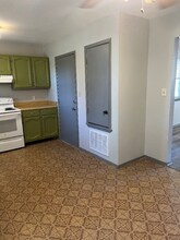 705 Guadalimar St in Lockhart, TX - Building Photo - Building Photo