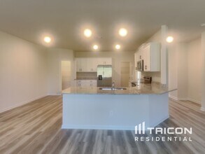232 Oliver Dr in Locust Grove, GA - Building Photo - Building Photo
