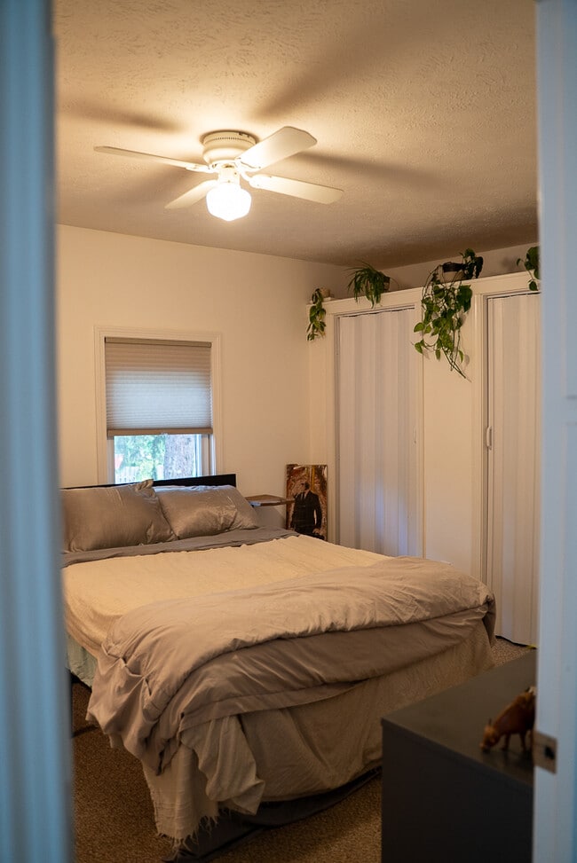 6 Lower Gilman St, Unit 6