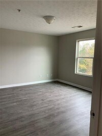 1301 Waldrop Pl photo'