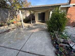 4816 Meadowbrook Dr in Richmond, CA - Building Photo - Building Photo