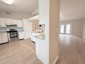 3663 Carol Ann Ln in Jacksonville, FL - Building Photo - Building Photo