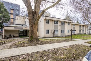 Kings Daughters Manor in Vancouver, BC - Building Photo