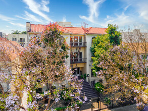 Kenmore Apartments in Los Angeles, CA - Foto de edificio - Building Photo