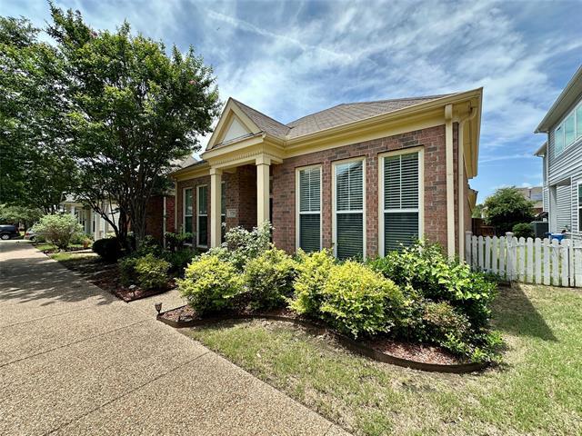 3720 Prague Mews in Dallas, TX - Building Photo - Building Photo