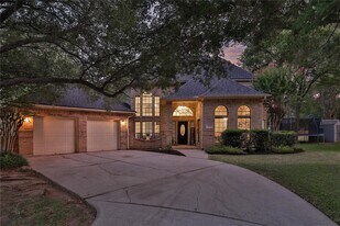 8006 Devlin Dr in Humble, TX - Building Photo