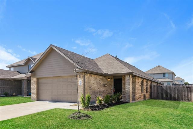 1508 Dove Cir in Ennis, TX - Foto de edificio - Building Photo