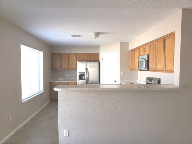 11402 E 24th Ln in Yuma, AZ - Foto de edificio - Building Photo