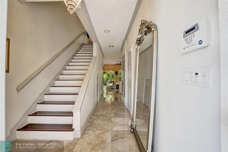 1755 NE 4th Ave in Fort Lauderdale, FL - Foto de edificio - Building Photo