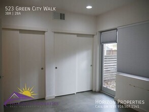 523 Green City Walk in Sacramento, CA - Building Photo - Building Photo