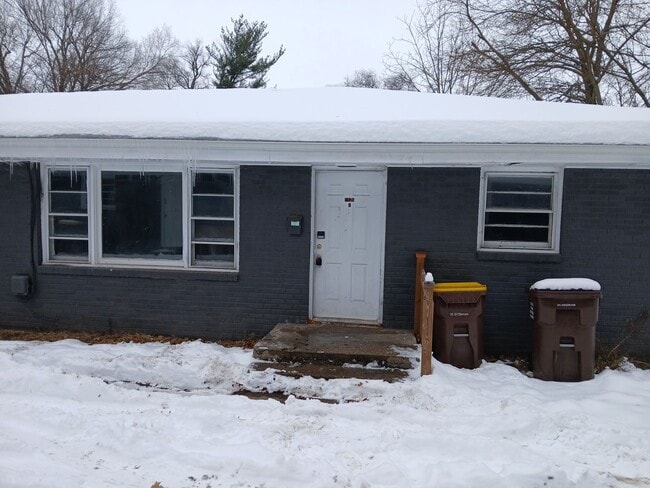 property at 1025 Irving Ave