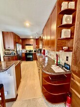 406 Monterey Pl in Mammoth Lakes, CA - Building Photo - Building Photo