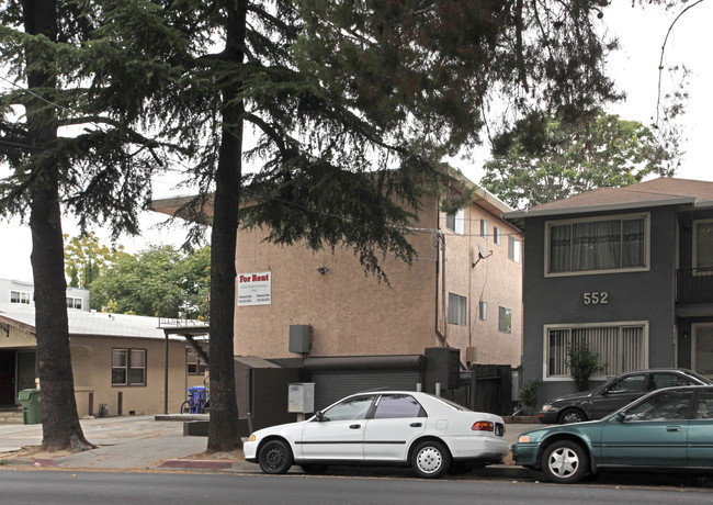 550 S 11th St in San Jose, CA - Foto de edificio - Building Photo