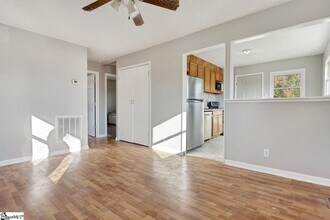 731 Winding Creek Rd in Liberty, SC - Building Photo - Building Photo