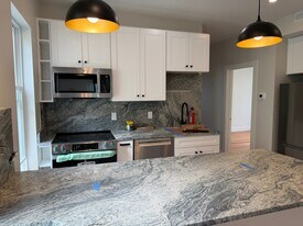 82 Marion St in Somerville, MA - Building Photo