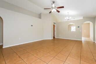 6422 Tabogi Trail in Wesley Chapel, FL - Building Photo - Building Photo