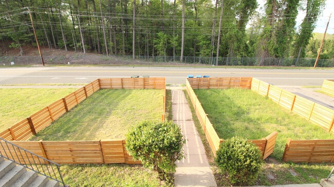 1925 Morehead Ave in Durham, NC - Building Photo - Building Photo