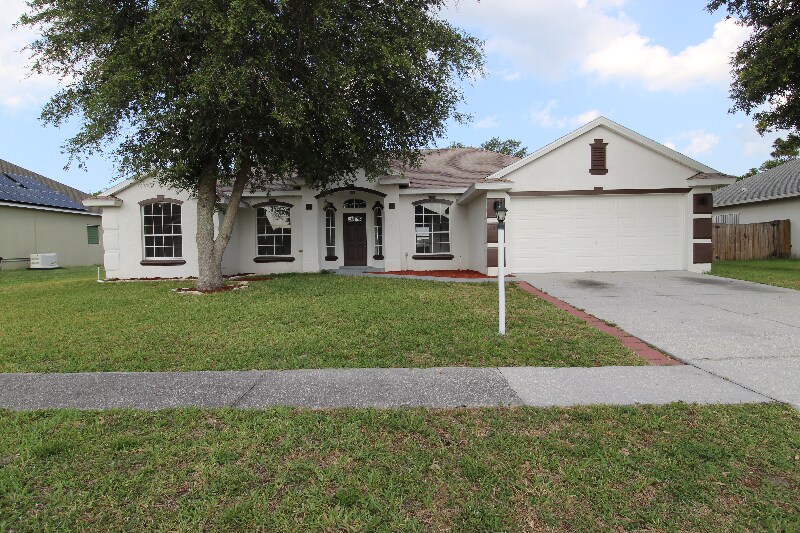 959 Pine Walk Ct NE in Palm Bay, FL - Building Photo
