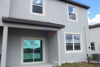 32146 Powderpuff Mimosa Dr in San Antonio, FL - Building Photo - Building Photo