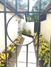 4 Ironwood Way N in Palm Beach Gardens, FL - Building Photo - Building Photo