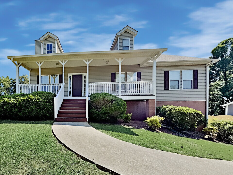 227 Starlyn Dr in Hiram, GA - Building Photo