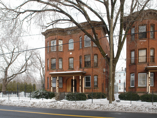 426-428 Garden St in Hartford, CT - Building Photo - Building Photo