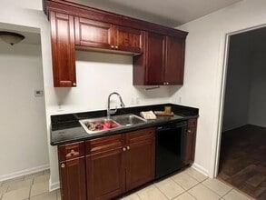 517 Erlanger Ave, Unit A in Slidell, LA - Foto de edificio - Building Photo