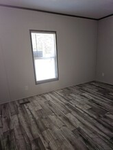 10130 State Hwy 64 in Tyler, TX - Foto de edificio - Building Photo