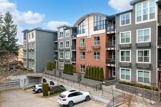 Fraser Court in Redmond, WA - Building Photo - Building Photo