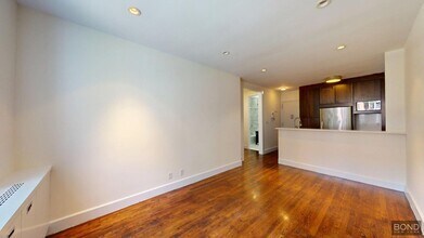 156 Prince St in New York, NY - Building Photo - Building Photo