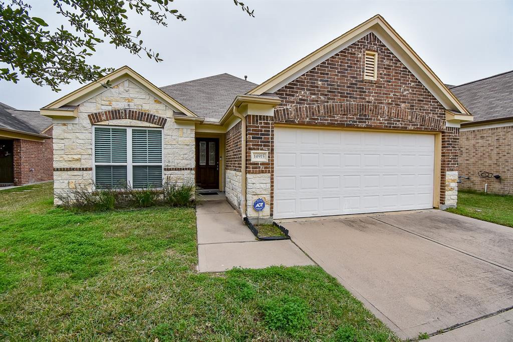 14915 Miller Meadows Ln in Cypress, TX - Building Photo