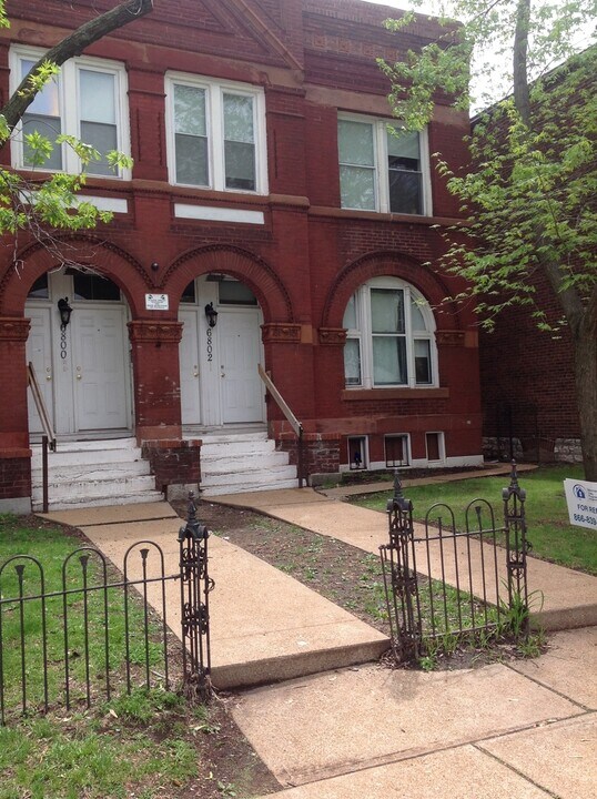 6800 Virginia Ave in St. Louis, MO - Building Photo